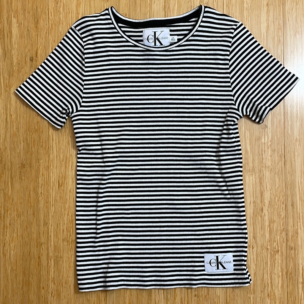 Calvin Klein T shirt